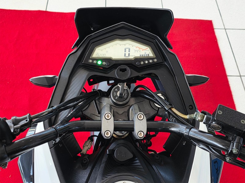 DAFRA NH 190 DAFRA/NH 190 2023/2024 DUARTE VEÍCULOS PORTO ALEGRE / Carros no Vale