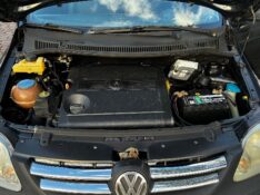 VOLKSWAGEN CROSSFOX 1.6 8V FLEX 2006/2006 COMPLETO VEÍCULOS GUAPORÉ / Carros no Vale