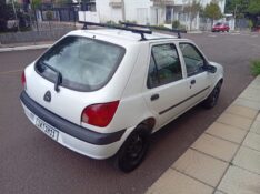 FORD FIESTA STREET 1.0 2002/2002 ALTERNATIVA VEÍCULOS LAJEADO / Carros no Vale