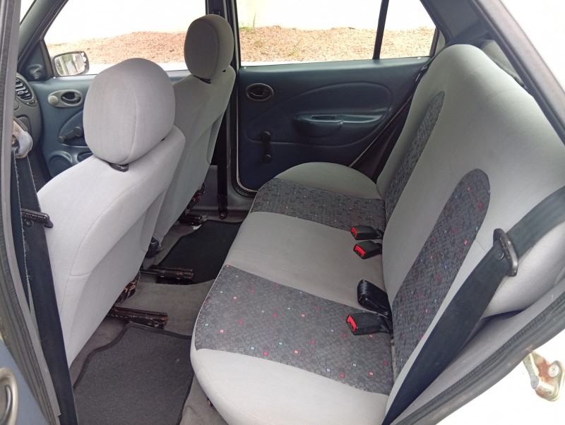 FORD FIESTA STREET 1.0 2002/2002 ALTERNATIVA VEÍCULOS LAJEADO / Carros no Vale