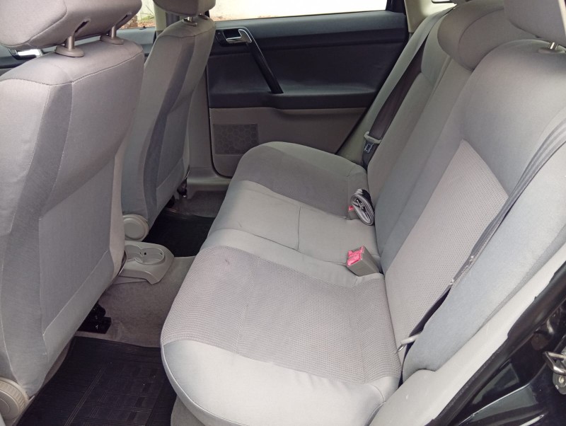 VOLKSWAGEN POLO HATCH 1.6 2002/2003 ALTERNATIVA VEÍCULOS LAJEADO / Carros no Vale