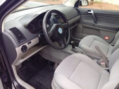 VOLKSWAGEN POLO HATCH 1.6 2002/2003 ALTERNATIVA VEÍCULOS LAJEADO / Carros no Vale