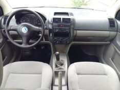 VOLKSWAGEN POLO HATCH 1.6 2002/2003 ALTERNATIVA VEÍCULOS LAJEADO / Carros no Vale