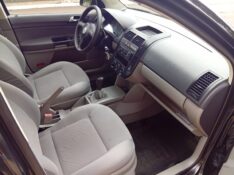 VOLKSWAGEN POLO HATCH 1.6 2002/2003 ALTERNATIVA VEÍCULOS LAJEADO / Carros no Vale