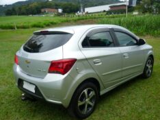 CHEVROLET ONIX 1.4 MPFI LTZ 8V FLEX 4P AUTOMÁTICO 2016/2017 PREMIUM AUTOMÓVEIS ARROIO DO MEIO / Carros no Vale