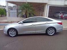 HYUNDAI SONATA GLS 2.4 2012/2013 ALTERNATIVA VEÍCULOS LAJEADO / Carros no Vale