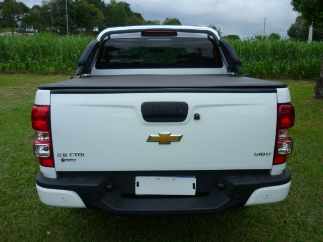 CHEVROLET S10 PICK-UP LT 2.8 TDI 4X4 CD DIESEL AUT 2017/2018 PREMIUM AUTOMÓVEIS ARROIO DO MEIO / Carros no Vale