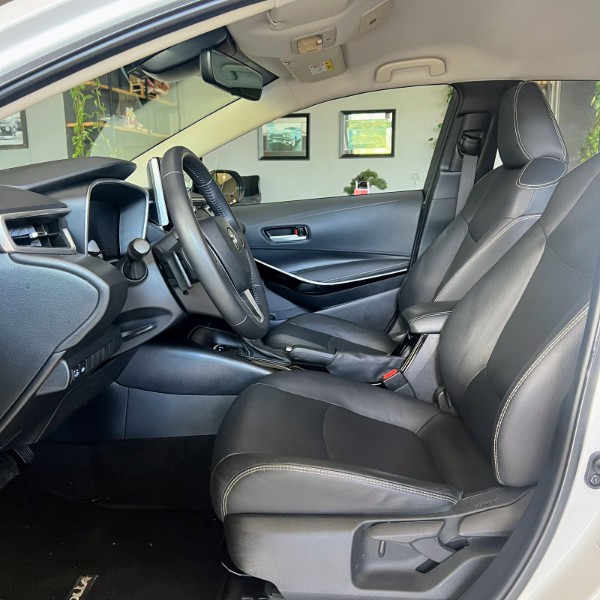 TOYOTA COROLLA 2.0 XEI 16V 2023/2023 JOÃO CARROS MULTIMARCAS GUAPORÉ / Carros no Vale