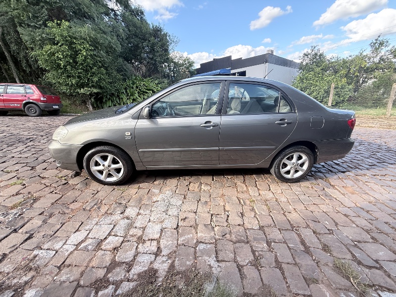 TOYOTA COROLLA 1.8 XLI 2008/2008 ELY AUTOMÓVEIS LAJEADO / Carros no Vale
