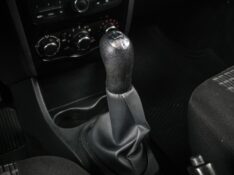 RENAULT SANDERO 1.6 EXPRESSION 8V FLEX 4P MANUAL 2012/2013 DUARTE VEÍCULOS PORTO ALEGRE / Carros no Vale