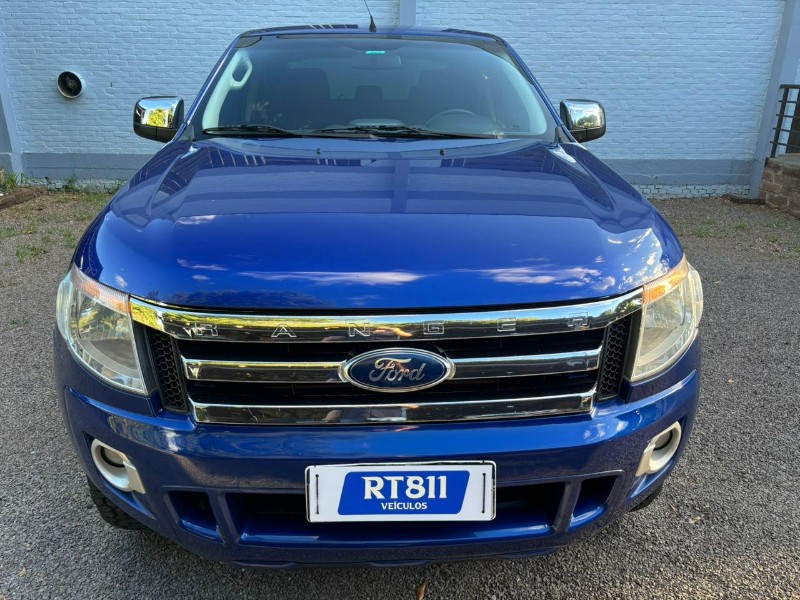 FORD RANGER XLS /2015 RT 811 VEÍCULOS ARROIO DO MEIO / Carros no Vale