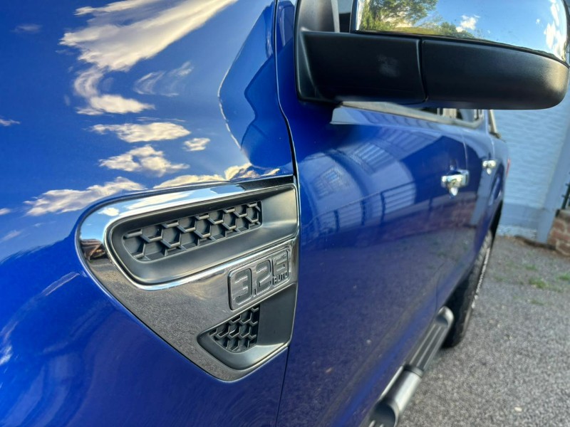 FORD RANGER XLS /2015 RT 811 VEÍCULOS ARROIO DO MEIO / Carros no Vale