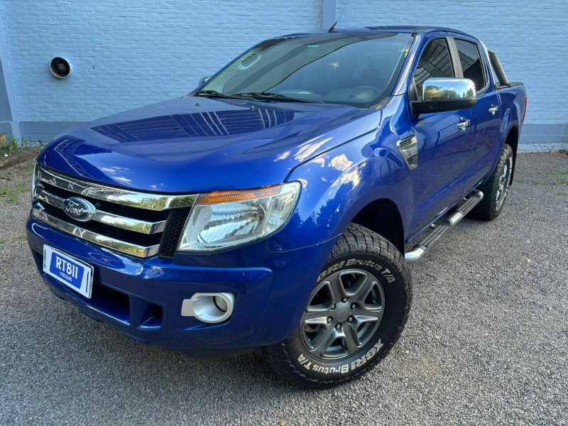 FORD RANGER XLS /2015 RT 811 VEÍCULOS ARROIO DO MEIO / Carros no Vale