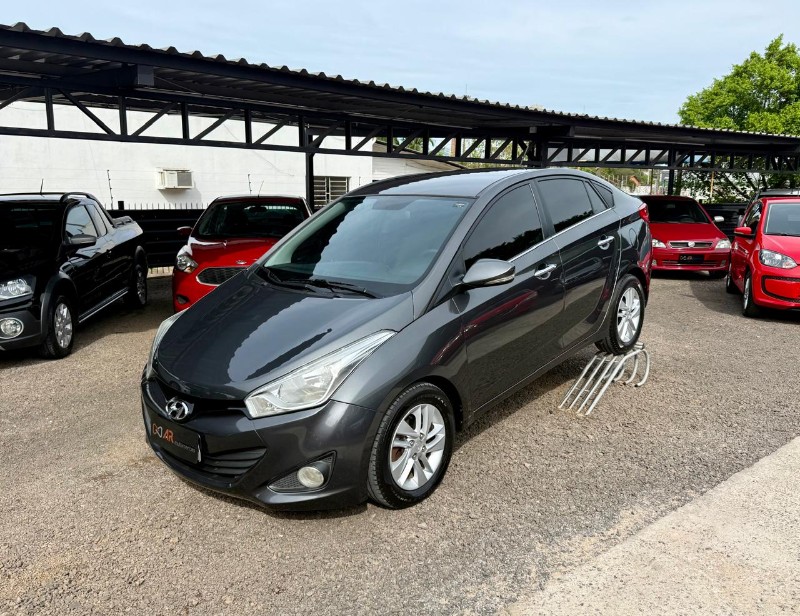 HYUNDAI HB20S 1.6 PREMIUM /2014 AR MULTIMARCAS VENÂNCIO AIRES / Carros no Vale