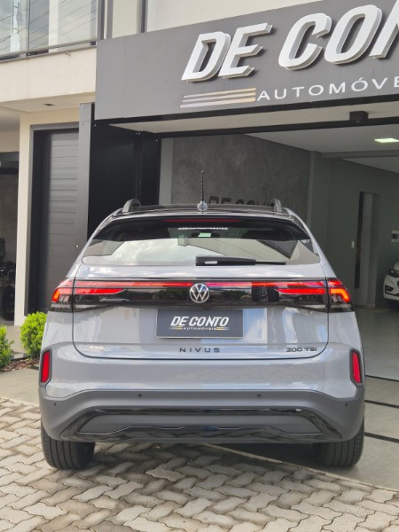 VOLKSWAGEN NIVUS 1.0 200 TSI HIGHLINE /2025 DE CONTO AUTOMÓVEIS SARANDI / Carros no Vale