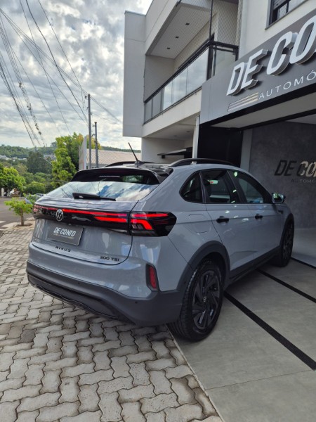 VOLKSWAGEN NIVUS 1.0 200 TSI HIGHLINE /2025 DE CONTO AUTOMÓVEIS SARANDI / Carros no Vale