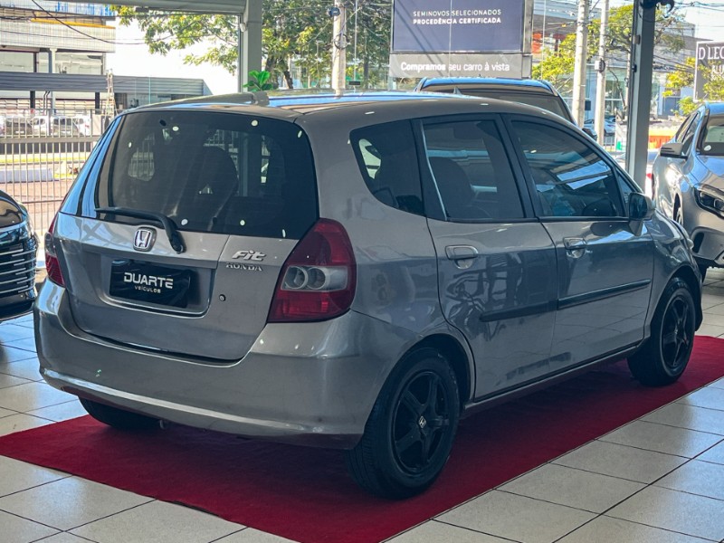 HONDA FIT 1.4 LXL 8V 2003/2004 DUARTE VEÍCULOS PORTO ALEGRE / Carros no Vale