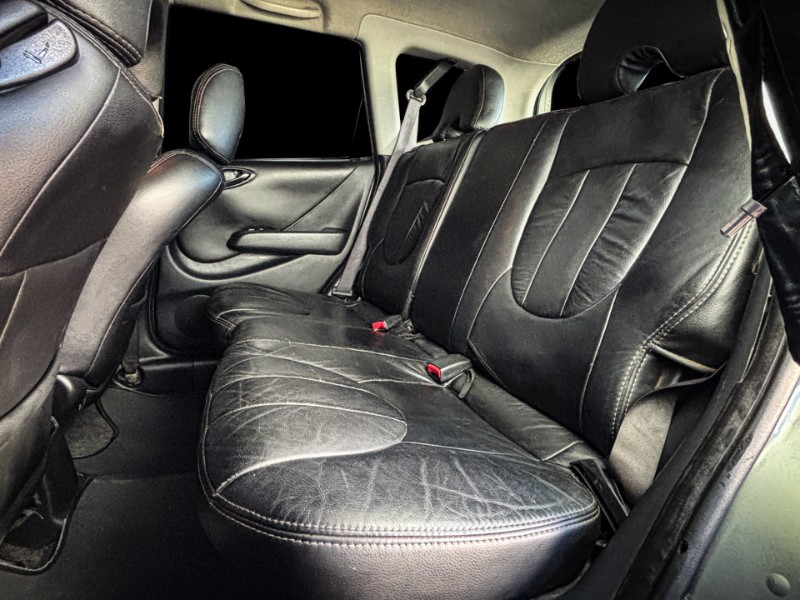 HONDA FIT 1.4 LXL 8V 2003/2004 DUARTE VEÍCULOS PORTO ALEGRE / Carros no Vale