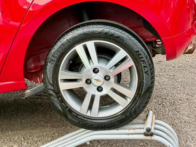 CHEVROLET AGILE LTZ 1.4 MPFI 8V FLEXPOWER 5P /2013 AR MULTIMARCAS VENÂNCIO AIRES / Carros no Vale