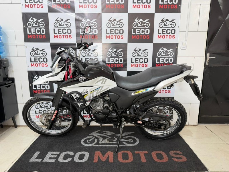 YAMAHA XTZ 250 LANDER 2020/2020 LECO MOTOS VENÂNCIO AIRES / Carros no Vale
