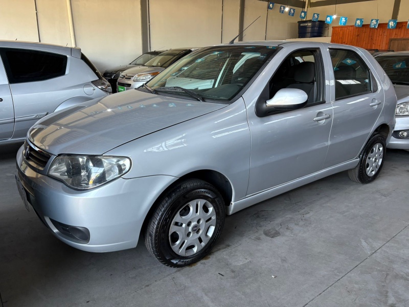 FIAT PALIO 1.0 FIRE 2016/2016 RICARDINHO AUTOMÓVEIS MONTENEGRO / Carros no Vale