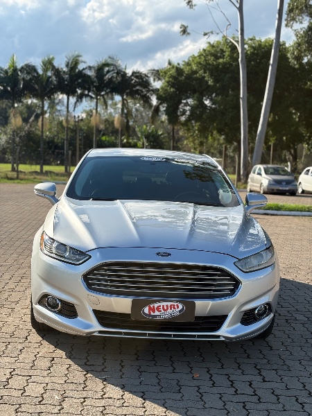FORD FUSION 2.5 16V AUT 2013 2013/2013 NEURI VEÍCULOS LAJEADO / Carros no Vale