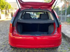 FORD FIESTA SE 1.6 2013/2014 ESTAÇÃO DO CARRO ESTRELA / Carros no Vale