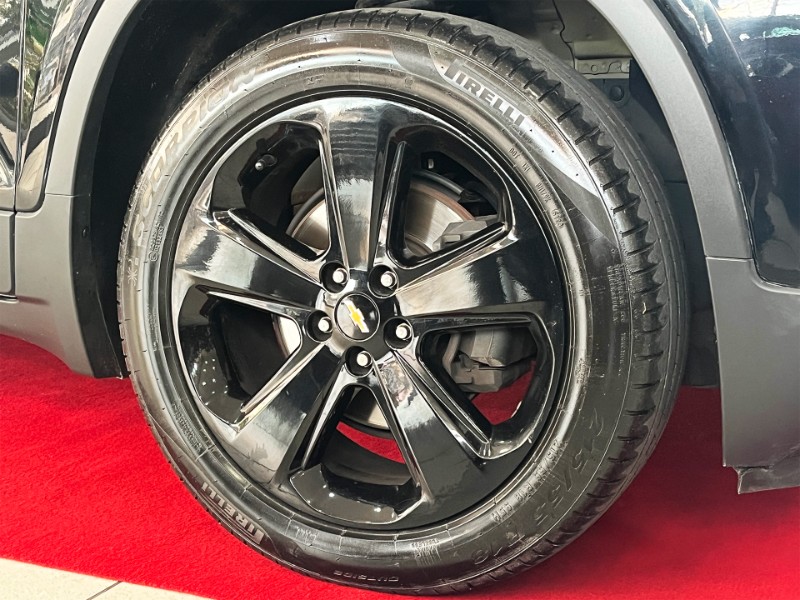 CHEVROLET TRACKER 1.4 MIDNIGHT TURBO 2019 2019/2019 DUARTE VEÍCULOS PORTO ALEGRE / Carros no Vale