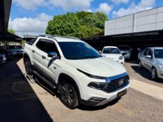 FIAT TORO 2.0 16V TURBO DIESEL RANCH AT 4X4 AUTOMÁTICO /2022 AR MULTIMARCAS VENÂNCIO AIRES / Carros no Vale