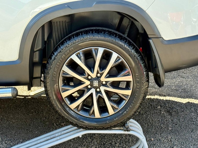 FIAT TORO 2.0 16V TURBO DIESEL RANCH AT 4X4 AUTOMÁTICO /2022 AR MULTIMARCAS VENÂNCIO AIRES / Carros no Vale