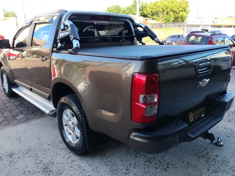 CHEVROLET S10 PICK-UP LT 2.4 F.POWER 4X2 CD /2014 CHIMA VEÍCULOS VENÂNCIO AIRES / Carros no Vale