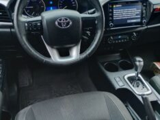 TOYOTA HILUX CABINE DUPLA 2.8 SR 4X4 CD 16V DIESEL /2020 CHIMA VEÍCULOS VENÂNCIO AIRES / Carros no Vale