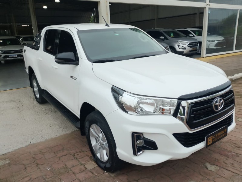 TOYOTA HILUX CABINE DUPLA 2.8 SR 4X4 CD 16V DIESEL /2020 CHIMA VEÍCULOS VENÂNCIO AIRES / Carros no Vale