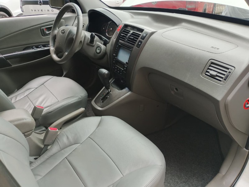 HYUNDAI TUCSON GLS 2.0 16V AUT. /2016 CHIMA VEÍCULOS VENÂNCIO AIRES / Carros no Vale