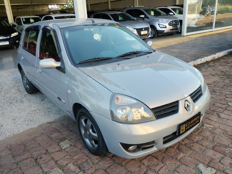 RENAULT CLIO 1.0 PRIVILEGE 16V /2006 CHIMA VEÍCULOS VENÂNCIO AIRES / Carros no Vale
