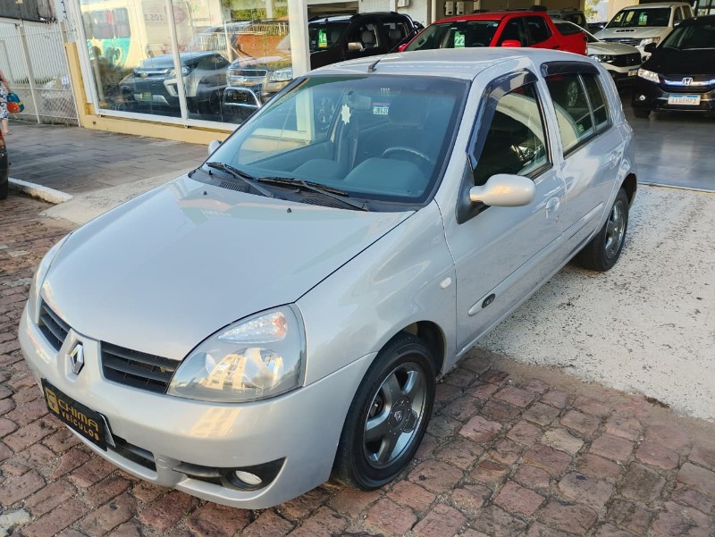 RENAULT CLIO 1.0 PRIVILEGE 16V /2006 CHIMA VEÍCULOS VENÂNCIO AIRES / Carros no Vale