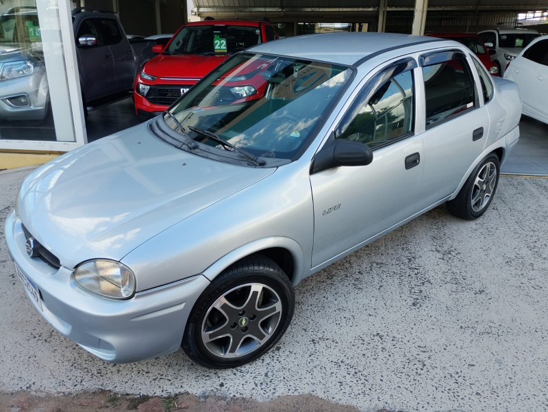 CHEVROLET CLASSIC 1.0 LIFE 8V /2007 CHIMA VEÍCULOS VENÂNCIO AIRES / Carros no Vale