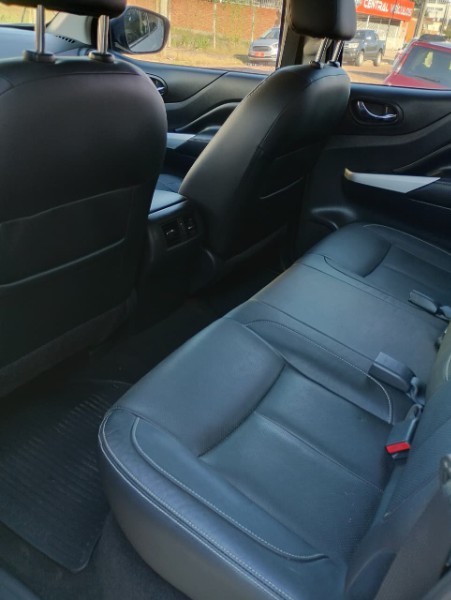 NISSAN FRONTIER LE CD 4X4 2.3 BI-TB DIESEL AUT. /2017 CHIMA VEÍCULOS VENÂNCIO AIRES / Carros no Vale