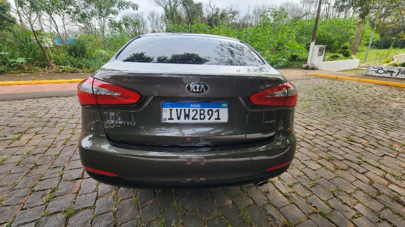 KIA CERATO 1.6 16V FLEX AUT. 2014/2015 FERNANDO AUTOMÓVEIS | REVENDA DE CARROS ARROIO DO MEIO ARROIO DO MEIO / Carros no Vale