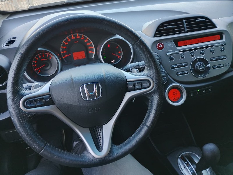 HONDA FIT 1.5 EX 16V CVT /2013 CHIMA VEÍCULOS VENÂNCIO AIRES / Carros no Vale