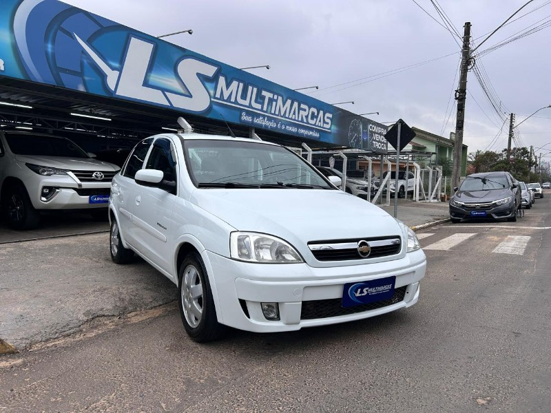 CHEVROLET CORSA SED. PREMIUM 1.4 8V ECONOFLEX 4P 2009/2009 LS MULTIMARCAS VENÂNCIO AIRES / Carros no Vale