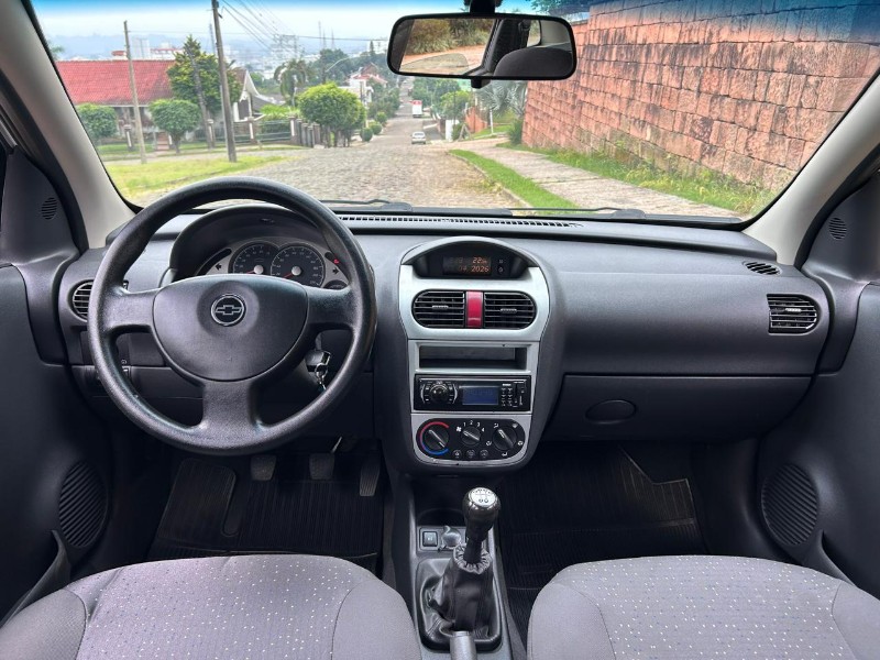 CHEVROLET CORSA SED. PREMIUM 1.4 8V ECONOFLEX 4P 2009/2009 LS MULTIMARCAS VENÂNCIO AIRES / Carros no Vale