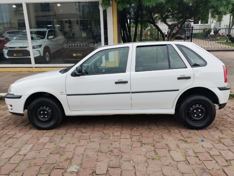 VOLKSWAGEN GOL POWER 1.0 MI 16V /2004 CHIMA VEÍCULOS VENÂNCIO AIRES / Carros no Vale