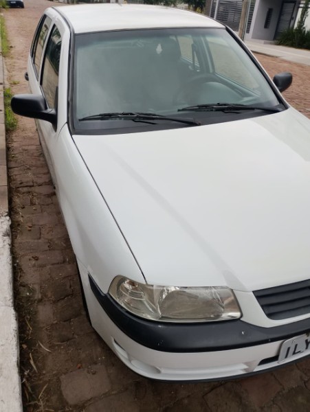VOLKSWAGEN GOL POWER 1.0 MI 16V /2004 CHIMA VEÍCULOS VENÂNCIO AIRES / Carros no Vale