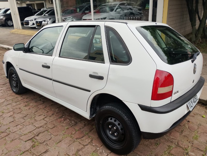 VOLKSWAGEN GOL POWER 1.0 MI 16V /2004 CHIMA VEÍCULOS VENÂNCIO AIRES / Carros no Vale