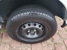 VOLKSWAGEN GOL POWER 1.0 MI 16V /2004 CHIMA VEÍCULOS VENÂNCIO AIRES / Carros no Vale