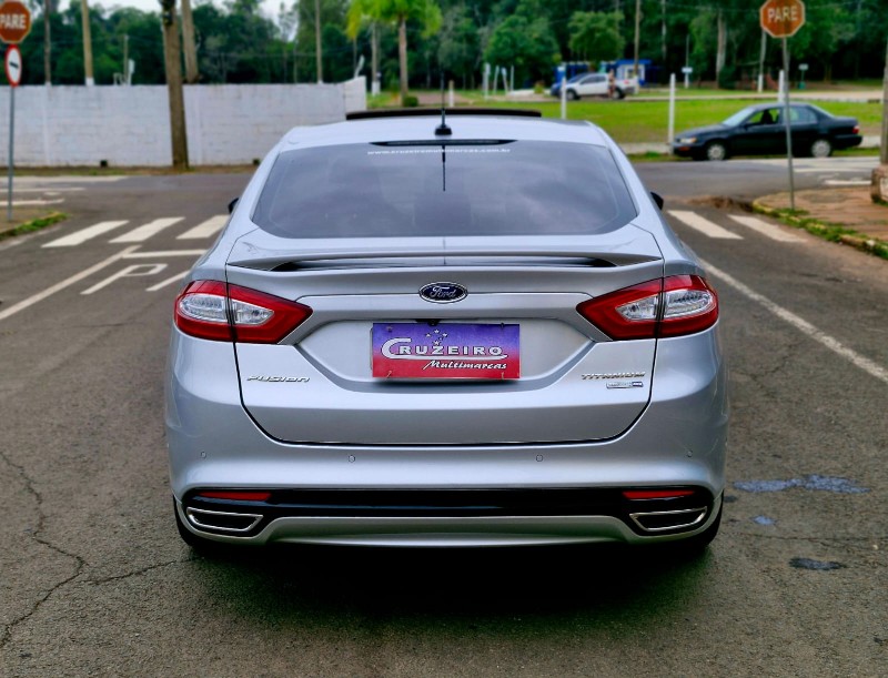 FORD FUSION 2.0 TITANIUM GTDI ECOBOOST AWD AUTOMÁTICO 2013/2014 CRUZEIRO MULTIMARCAS CRUZEIRO DO SUL / Carros no Vale