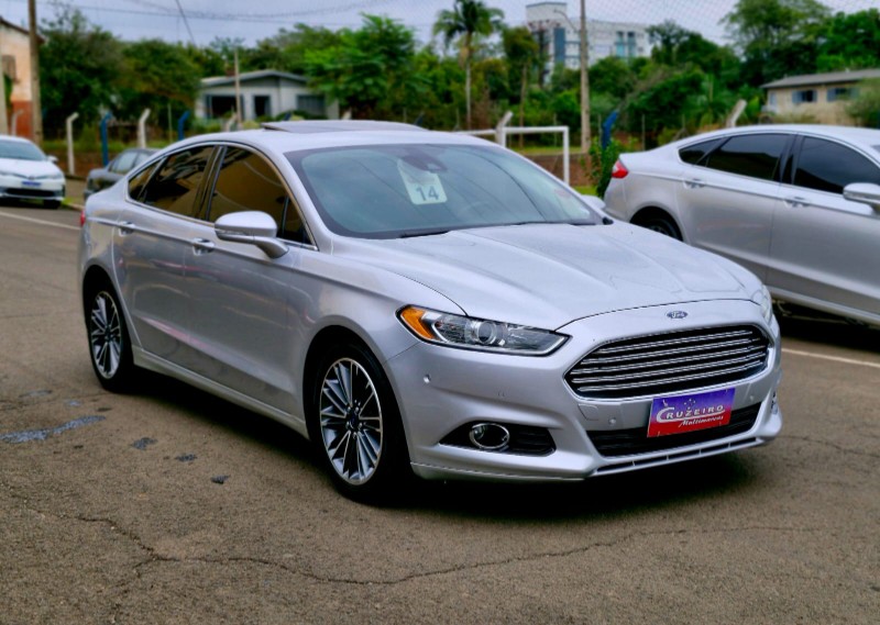 FORD FUSION 2.0 TITANIUM GTDI ECOBOOST AWD AUTOMÁTICO 2013/2014 CRUZEIRO MULTIMARCAS CRUZEIRO DO SUL / Carros no Vale