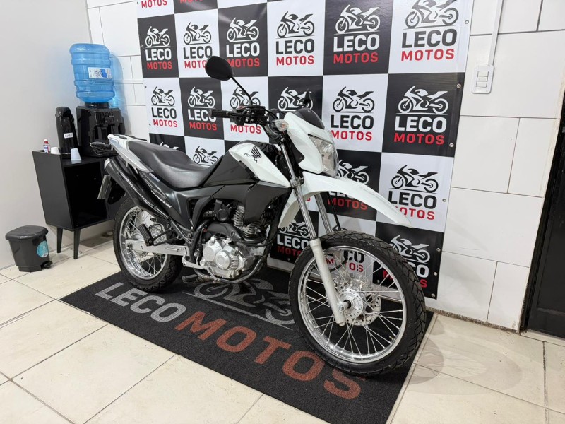 HONDA MOTOS NXR 160 BROS ESD 2015/2015 LECO MOTOS VENÂNCIO AIRES / Carros no Vale
