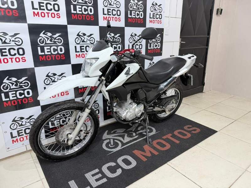 HONDA MOTOS NXR 160 BROS ESD 2015/2015 LECO MOTOS VENÂNCIO AIRES / Carros no Vale
